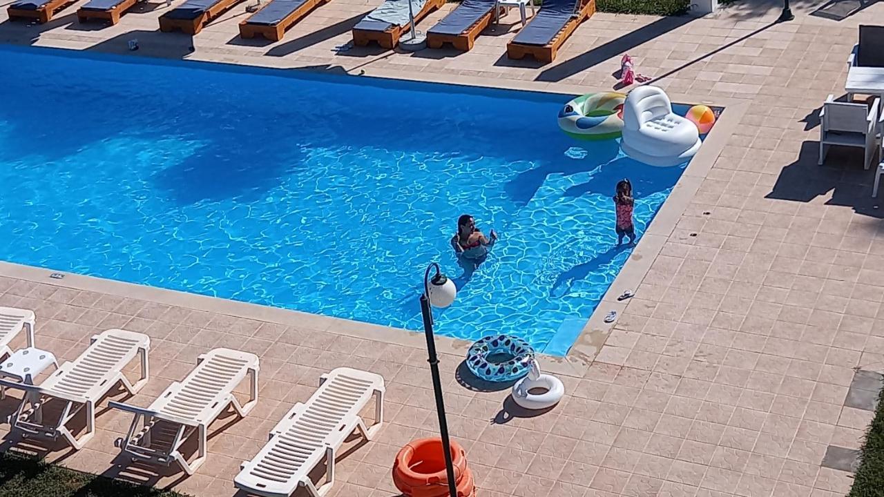 Aparthotel Amelia'S Garden à Kávos Extérieur photo