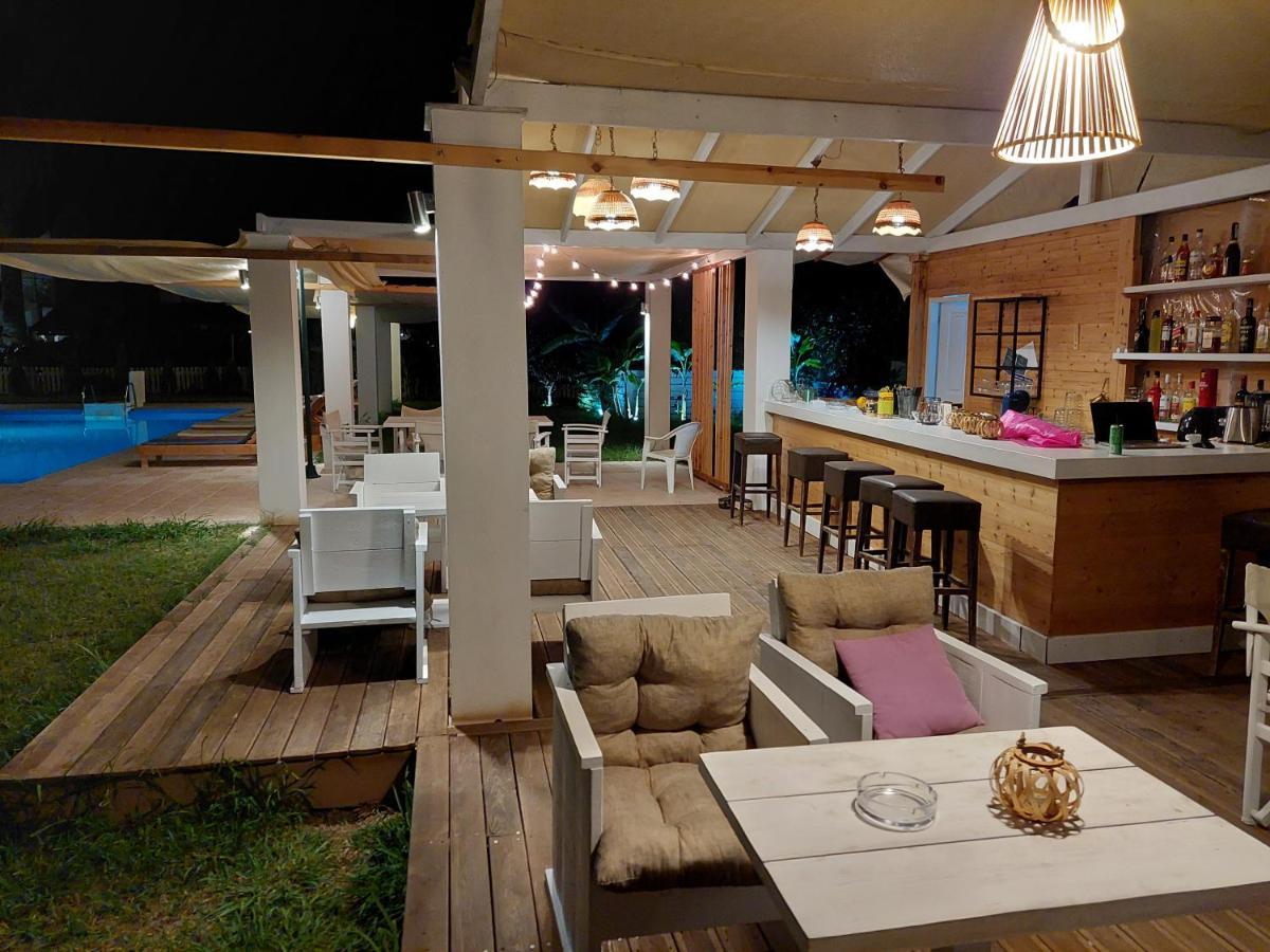 Aparthotel Amelia'S Garden à Kávos Extérieur photo