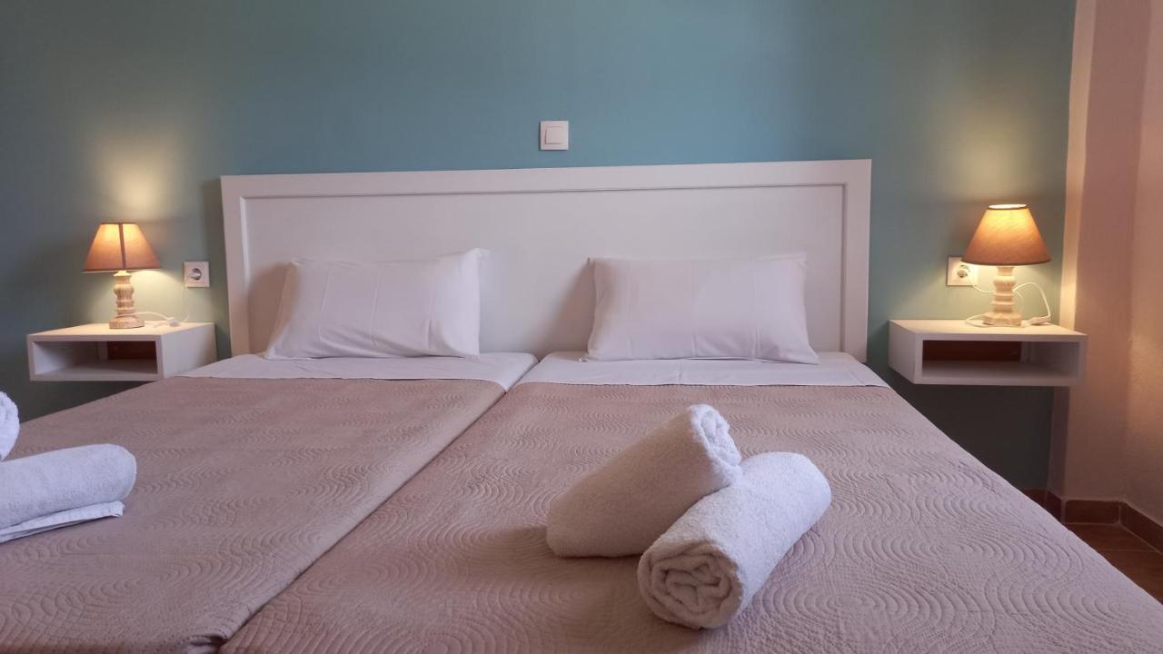 Aparthotel Amelia'S Garden à Kávos Extérieur photo